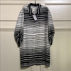 NWT Chico’s button down shirt size 4